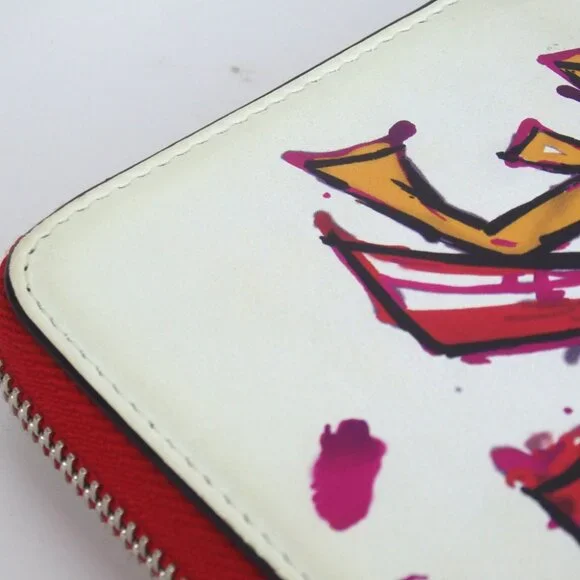 Authentic Christian Louboutin PANETTONE PARIS LOVE Zip Around purse PVC [Used] - Picture 6 of 16